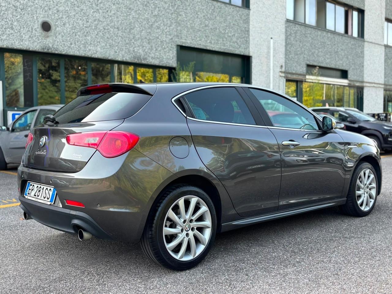 Alfa Romeo Giulietta 2.0 JTDm-2 140 CV Exclusive