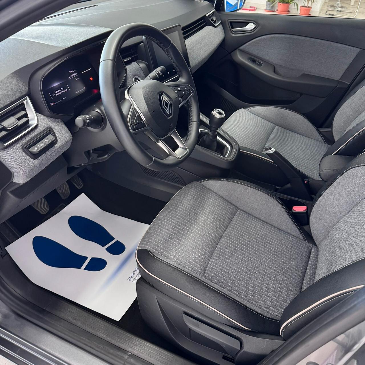 Renault Clio TCe 90 CV 5 porte Techno