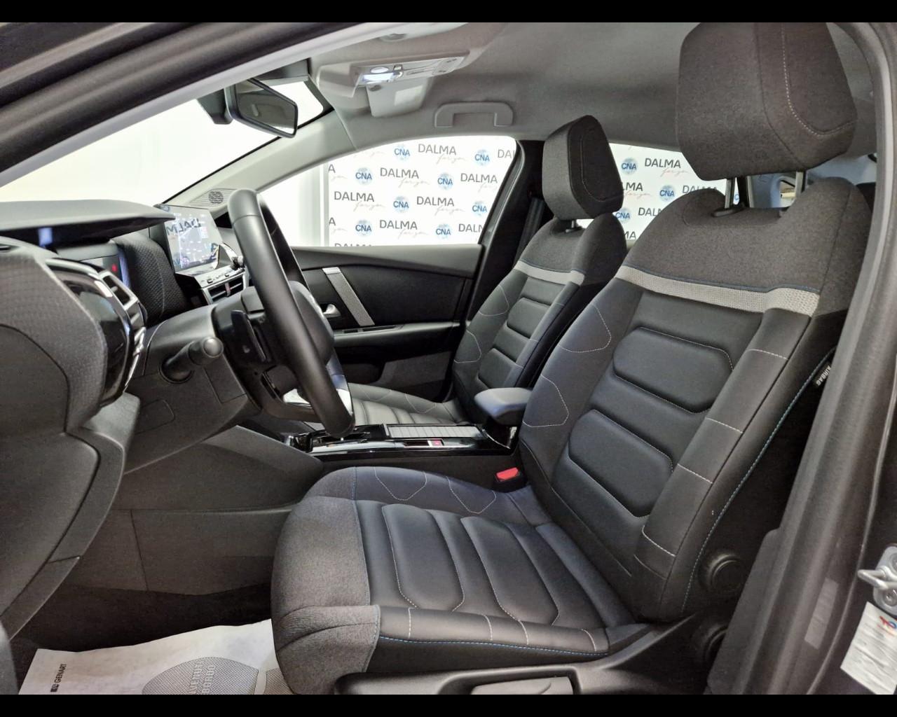 CITROEN C4 X 1.2 puretech Shine s&s 130cv eat8