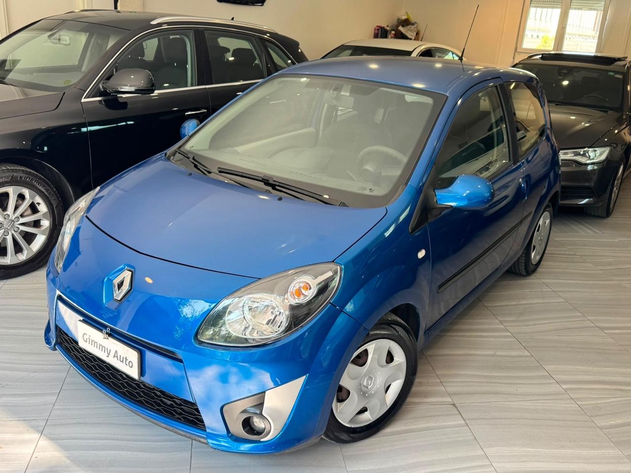 Renault Twingo 1.2 benzina neopatentati