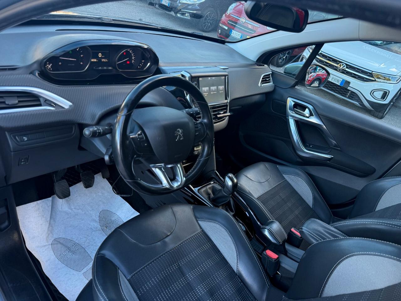 " IMMACOLATA " Peugeot 2008 BlueHDi 100 Allure - LEGGI BENE