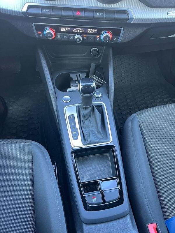 Audi Q2 Q2 35 TDI quattro S tronic S line Edition