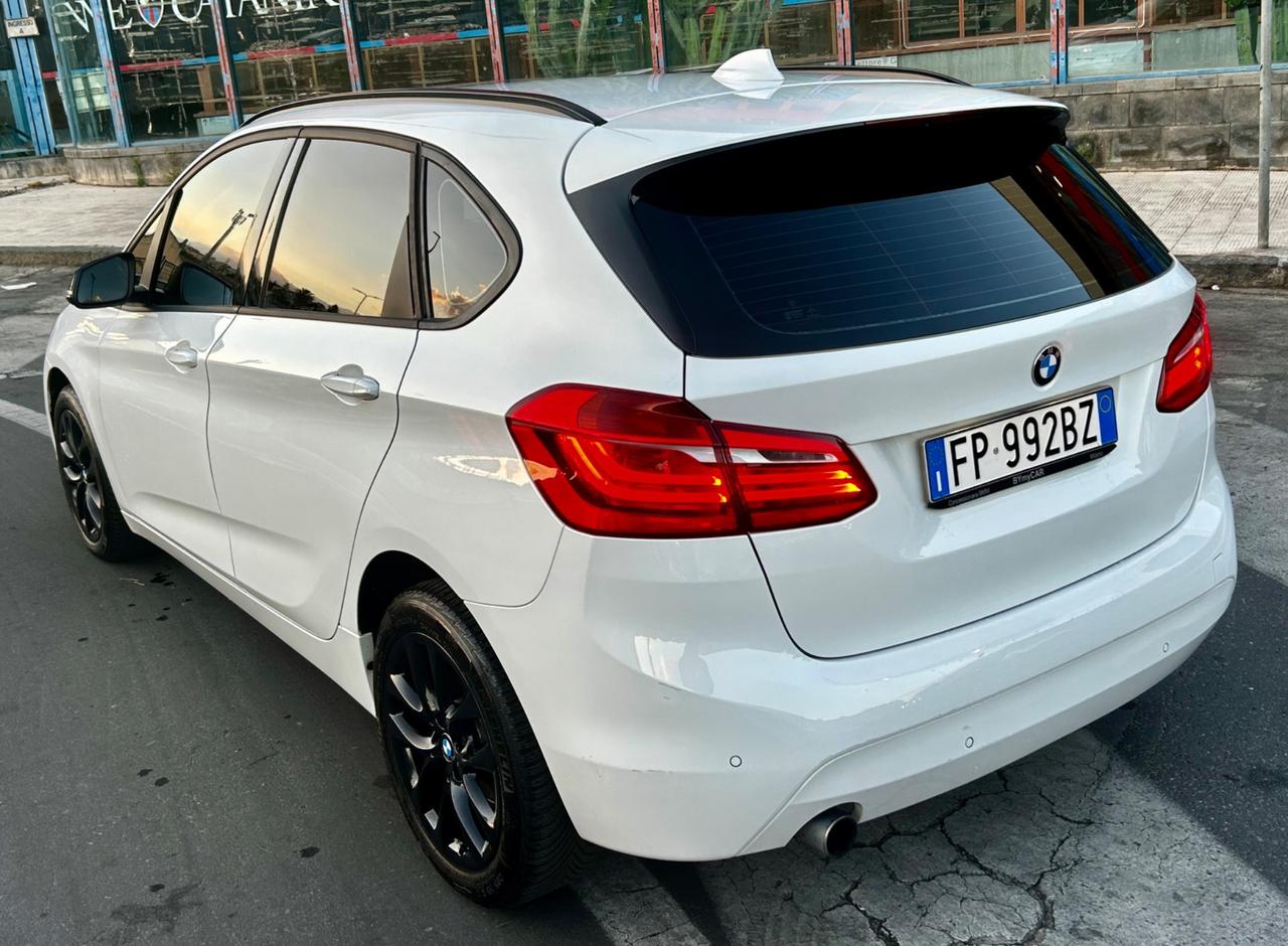 Bmw 2er Active Tourer 218d Luxury sport