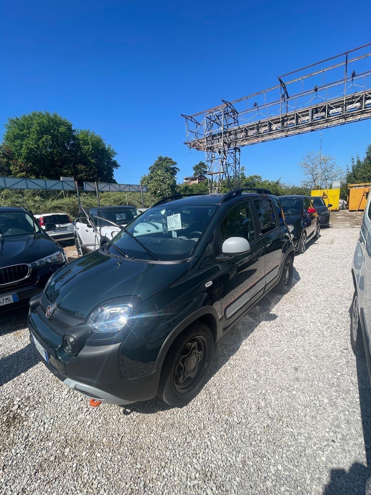 Fiat Panda 1.0 FireFly S&S Hybrid City Cross