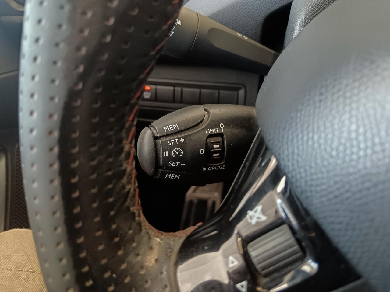 Peugeot 308 GT-Line Benzina Manuale