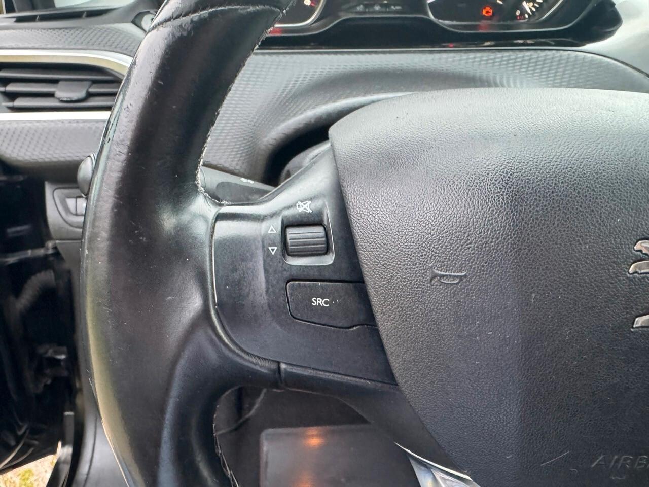 Peugeot 2008 1.5cc BlueHDi 102cv Allure Pack