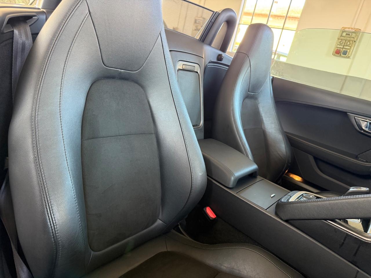 Jaguar F-Type 3.0 V6 aut. Convertibile