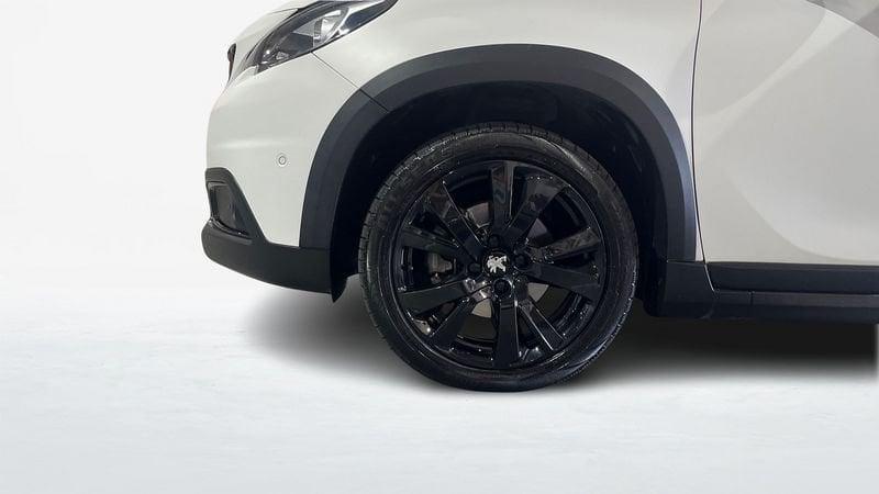 Peugeot 2008 1.5 BlueHDi 120cv Black Matt EAT6 S&S