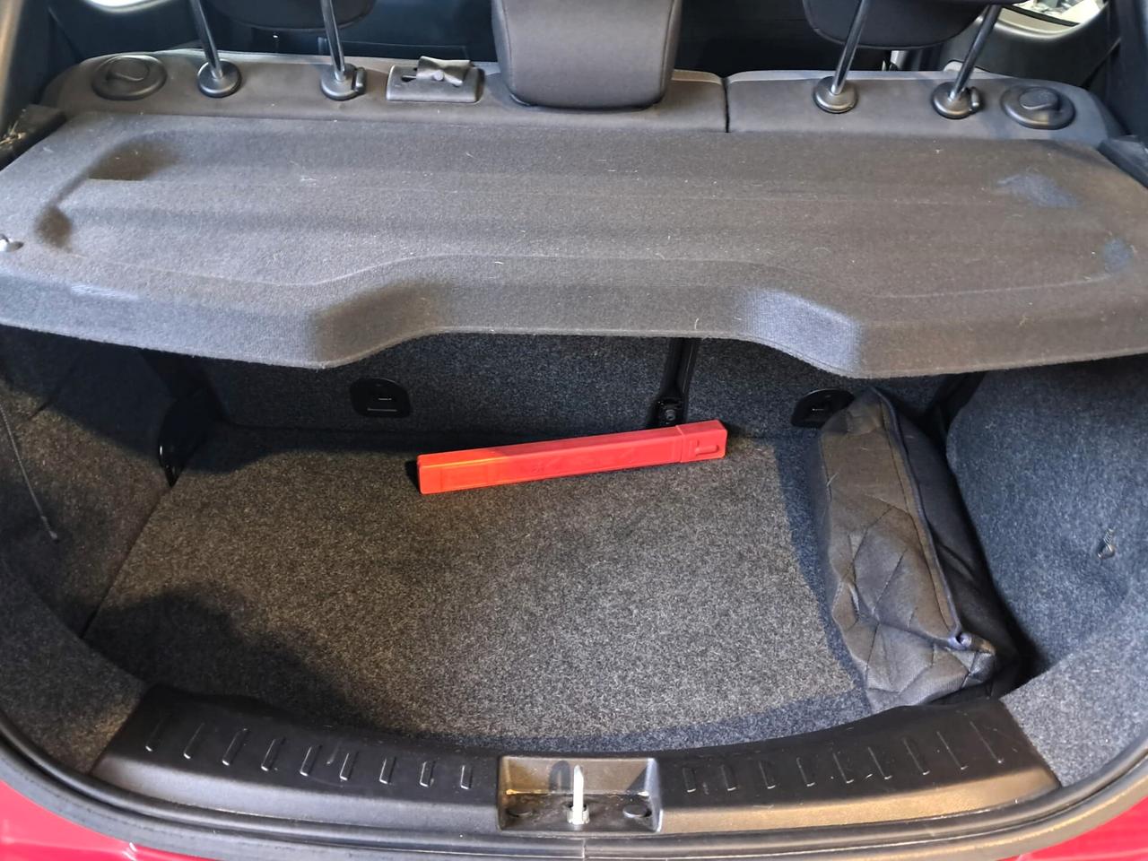 Lancia Ypsilon 1.2 69 CV 5 porte GPL Ecochic Silver