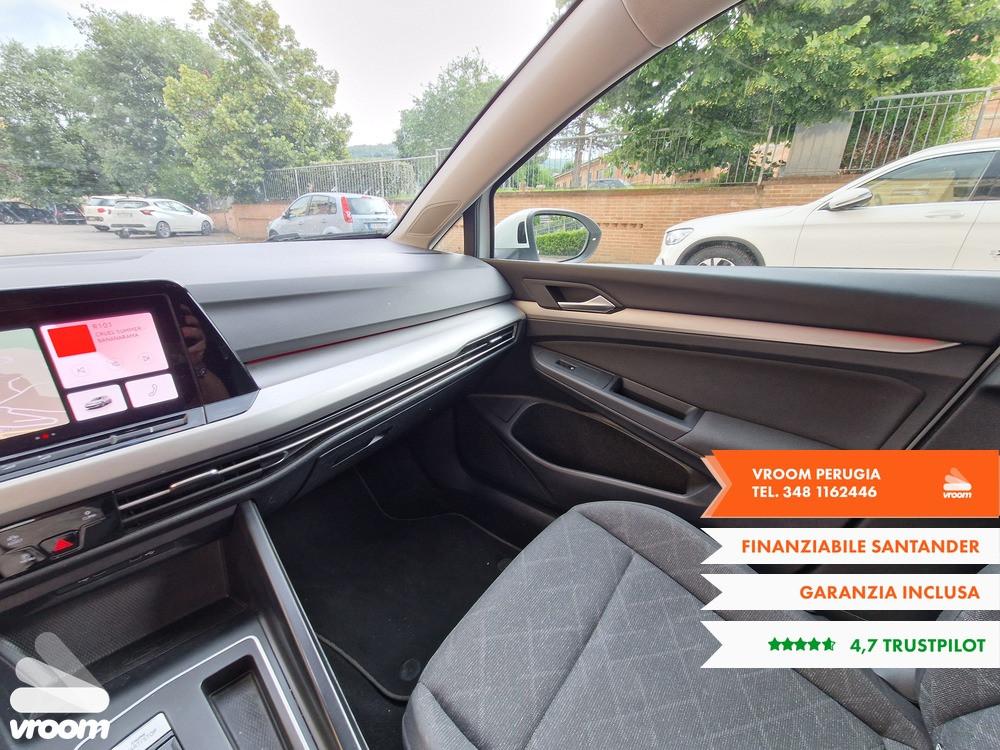 VOLKSWAGEN Golf 8 1.0 eTSI 110CV EVO DSG Life 2021