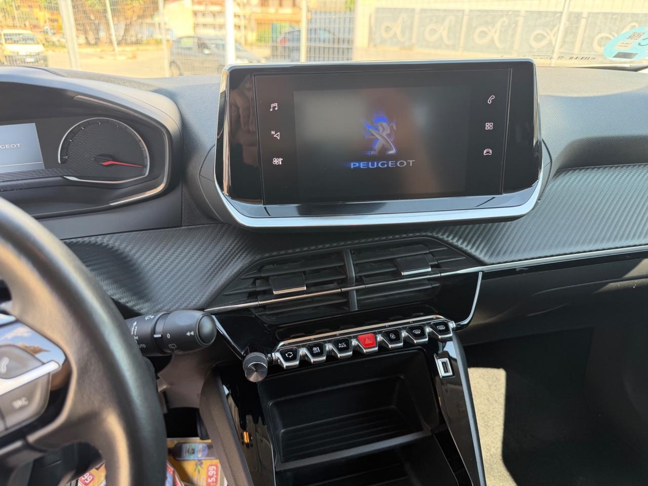 Peugeot 2008 BlueHDi 130 S&S EAT8 Allure