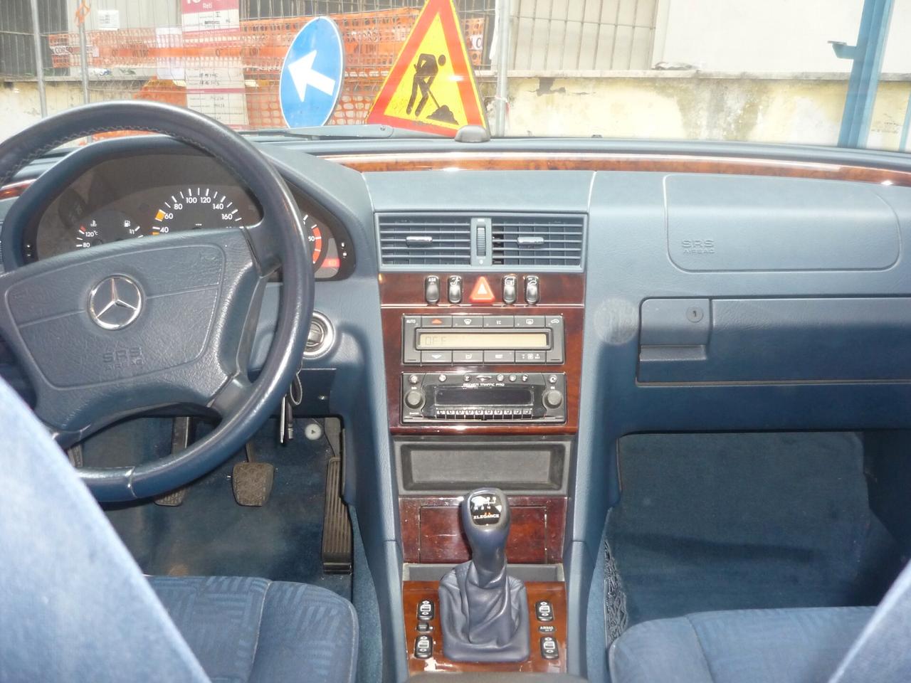 Mercedes-benz C 220 CDI cat Elegance