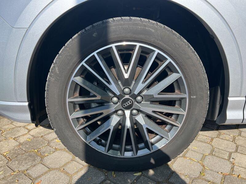 Audi Q3 35 TDI S tronic Business Advanced 150 CV