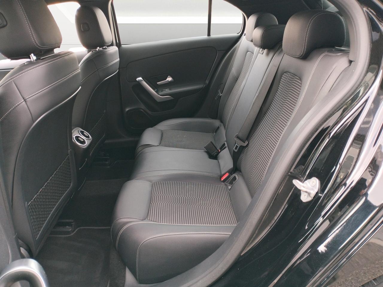 Mercedes-Benz A 180 d Sport Extra auto *IVA EPSOSTA*