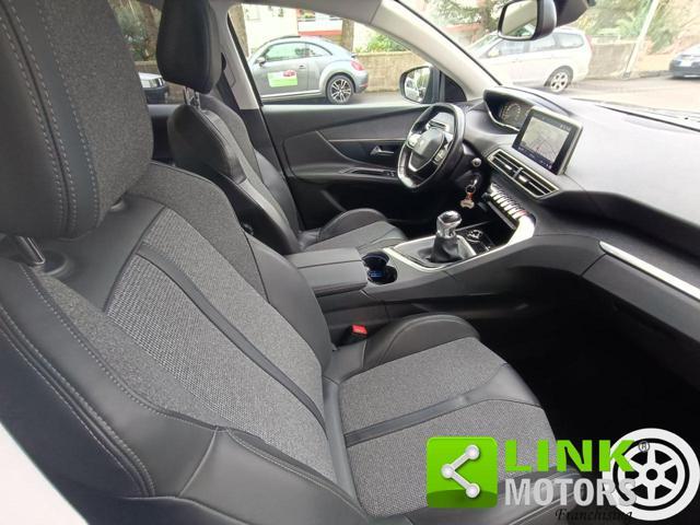 PEUGEOT 3008 BlueHDi 120 S&S Allure