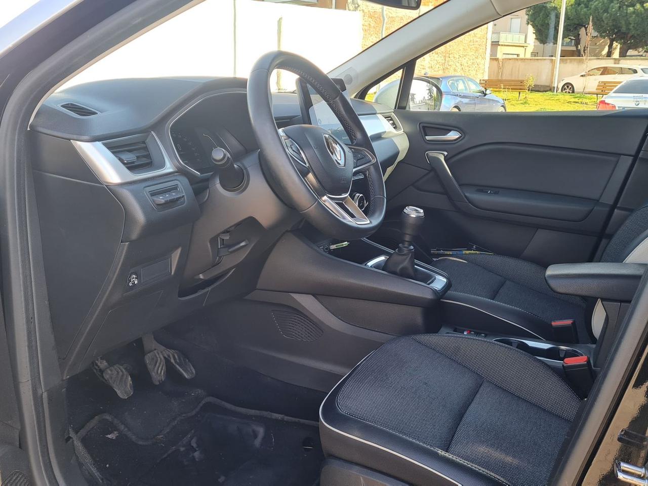 Renault Captur ECO-G 100 Intens #9311