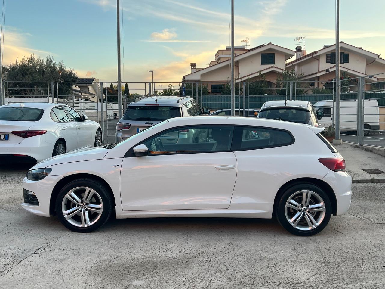 Volkswagen Scirocco 1.4 TSI R-line