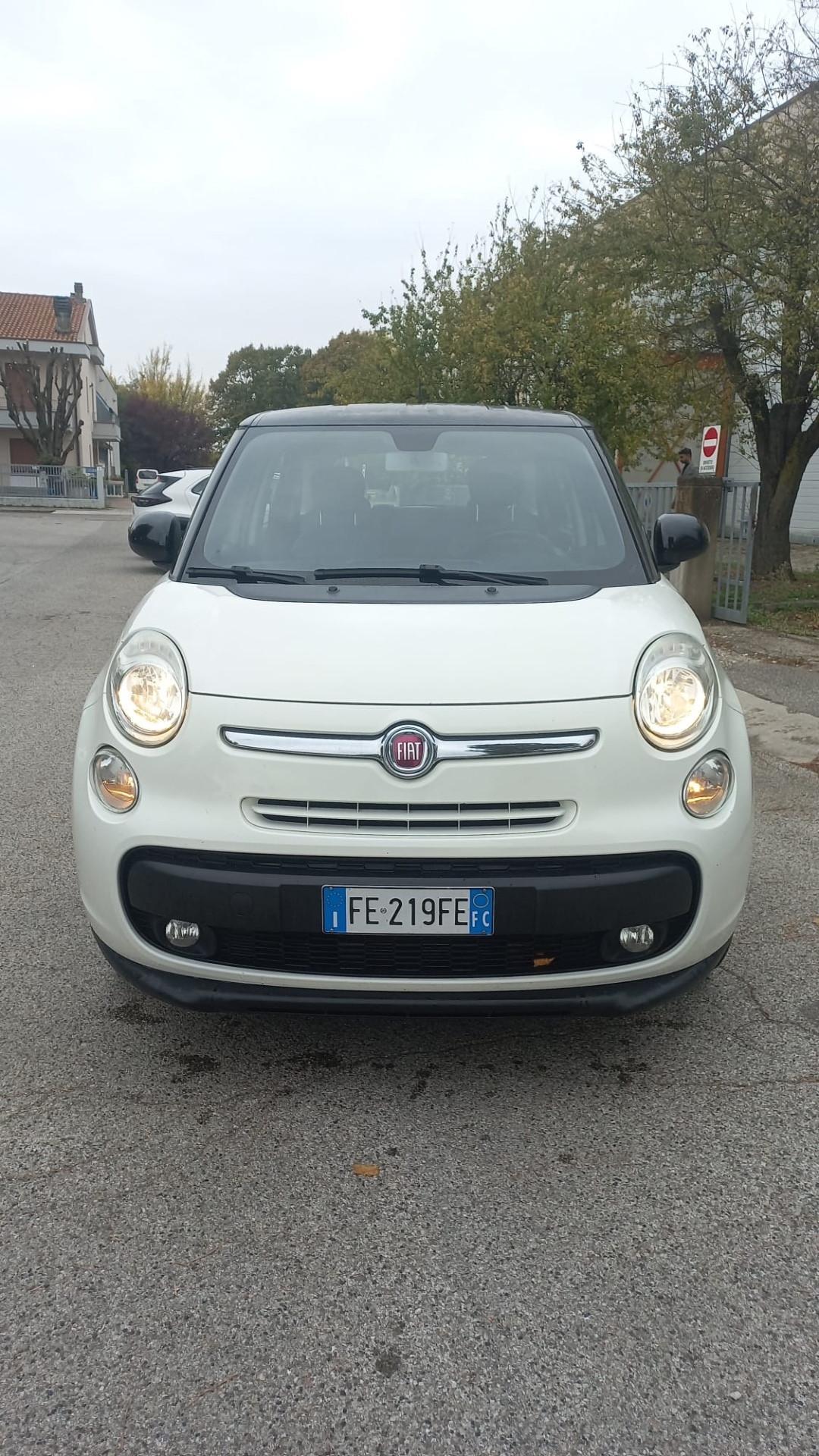 Fiat 500L 0.9 TwinAir Turbo Natural Power Lounge
