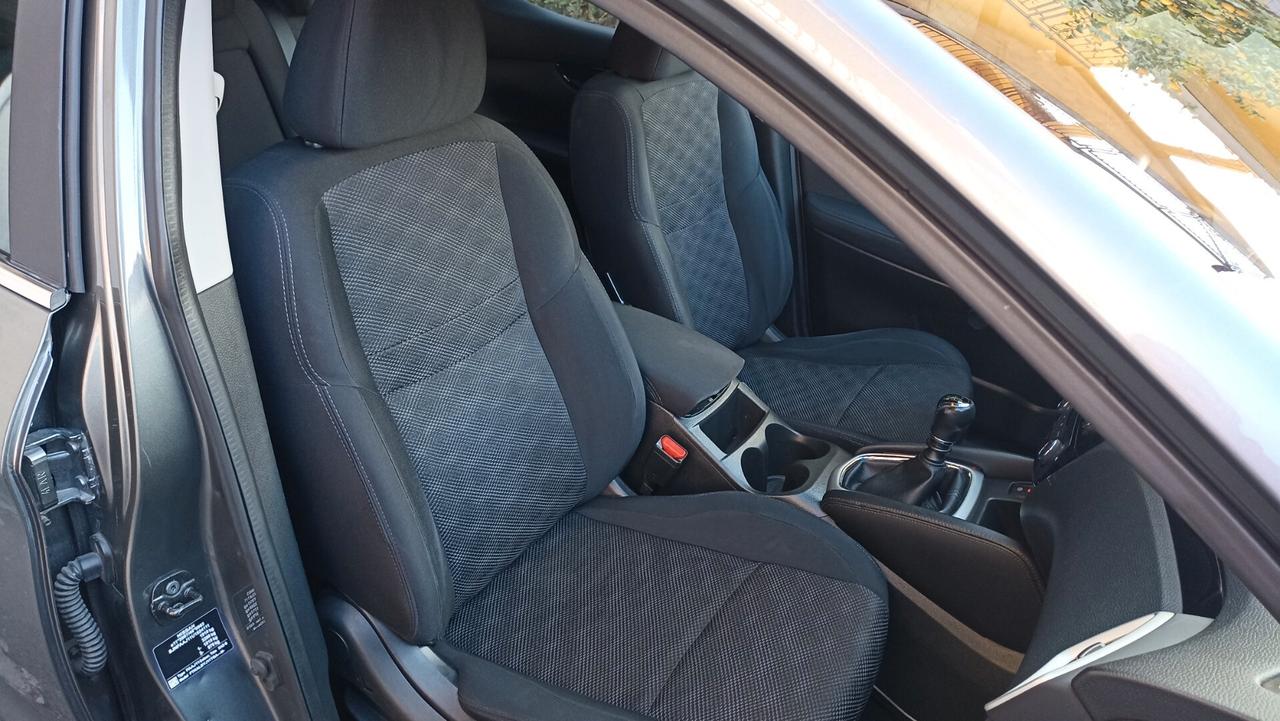 Nissan Qashqai 1.5 dCi Tekna