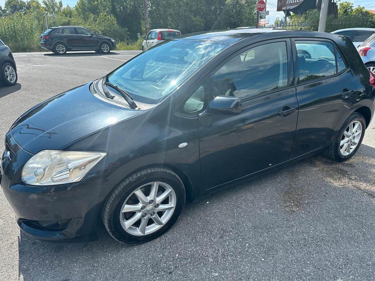 Toyota Auris 2.0 D-4D DPF 5 porte Sol