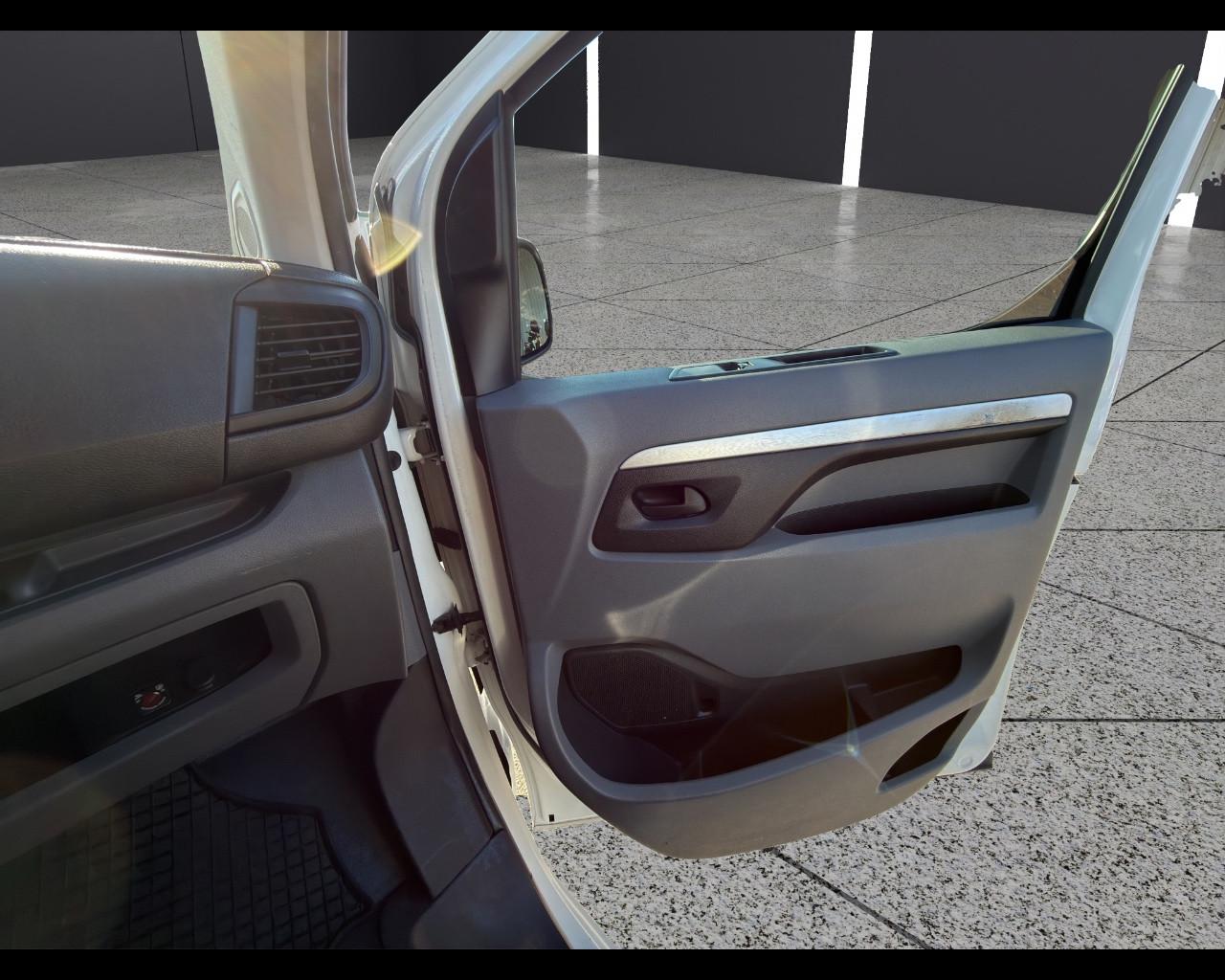 OPEL Vivaro Life 2.0 Diesel 145CV S&S AT8 PC-TN S 9 posti