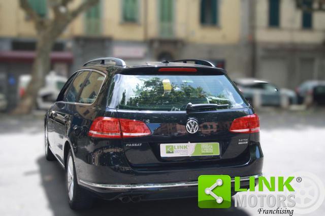 VOLKSWAGEN Passat Var. 2.0 TDI Highline Blue M.Tech.