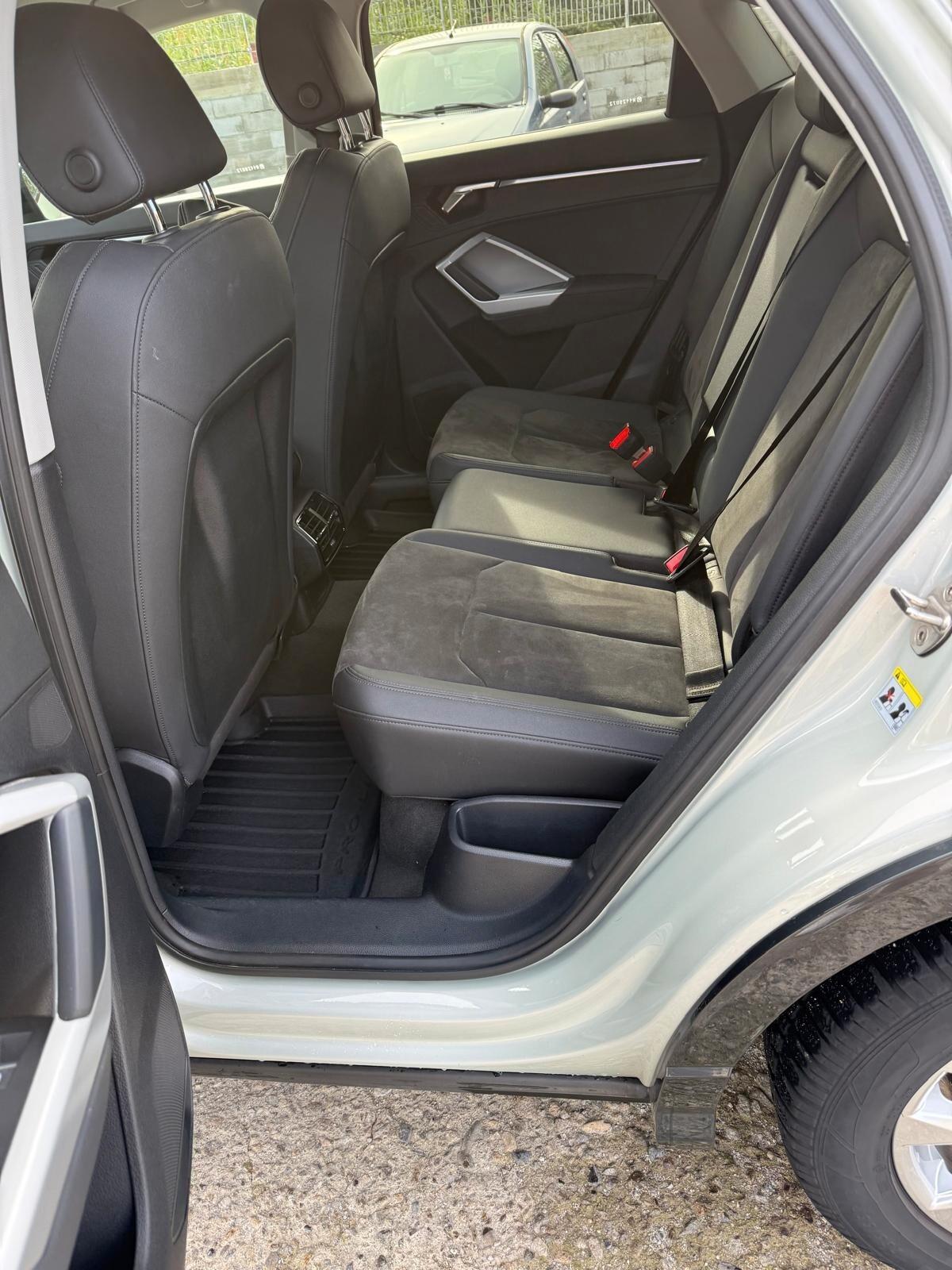 Audi Q3 SPB 35 TDI S line edition