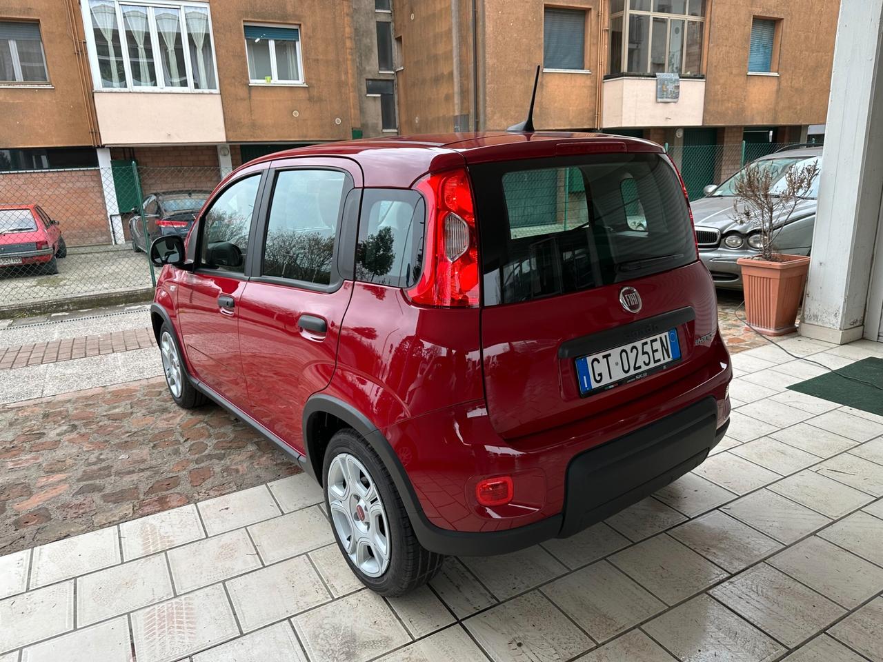 Fiat Panda 1.0 FireFly S&S Hybrid