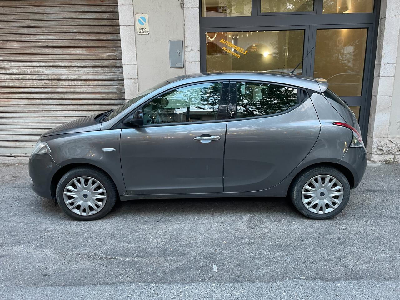 Lancia Ypsilon 1.3 MJT 75 CV Passion AUTOMATICO