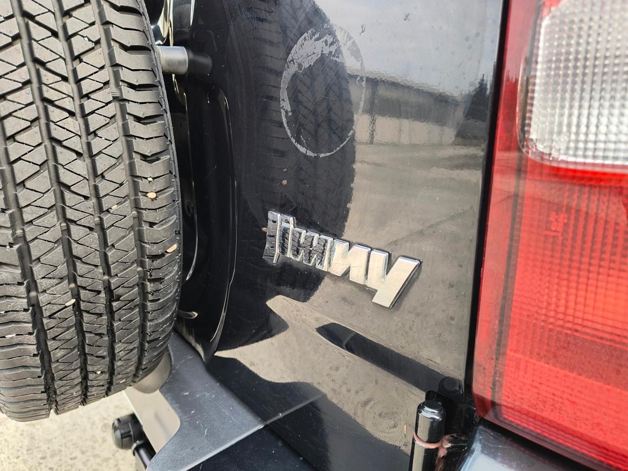 Suzuki Jimny 1.3i 16V cat 4WD