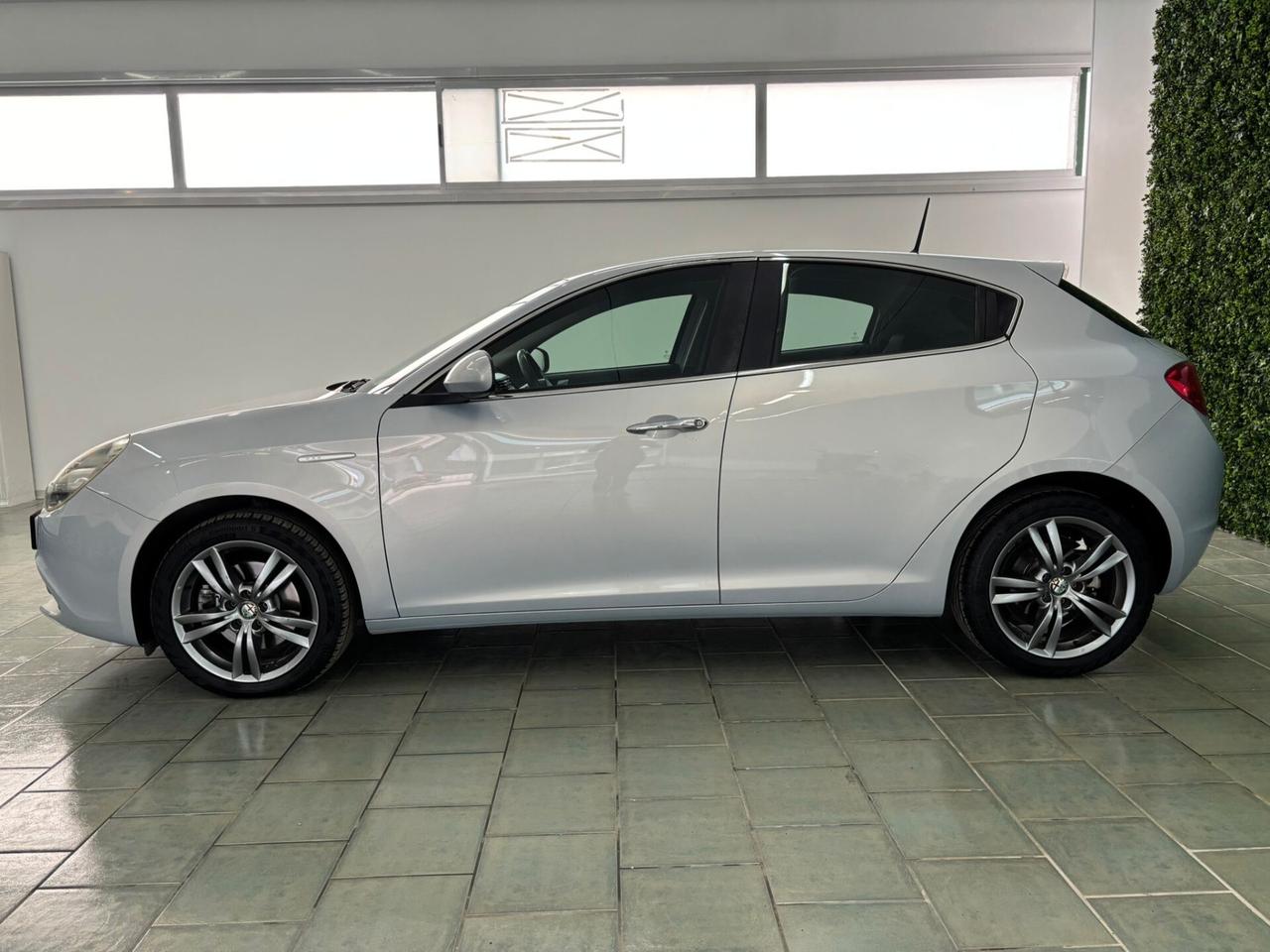 Alfa Romeo Giulietta 2.0 JTDm-2 150 CV Distinctive