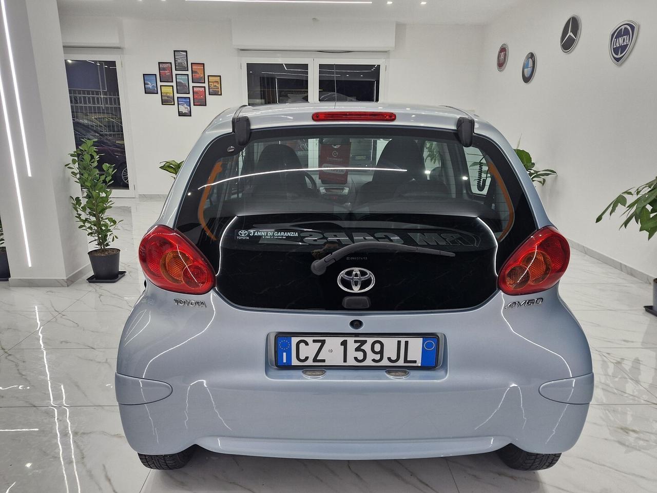 TOYOTA AYGO 1.0 BENZINA CAMBIO AUTOMATICO 62000KM