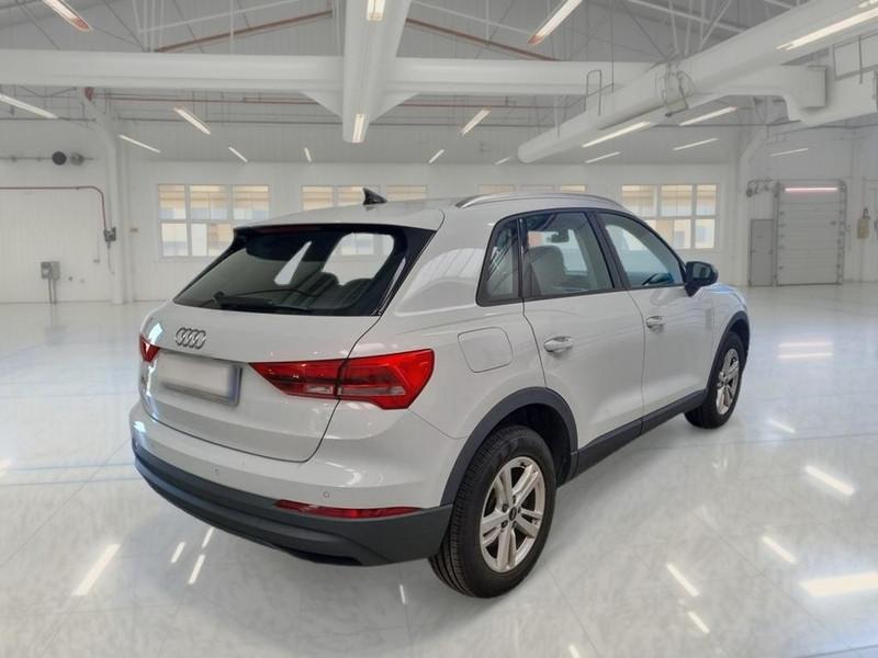 AUDI Q3 45 TFSI E S TRONIC BUSINESS SUV