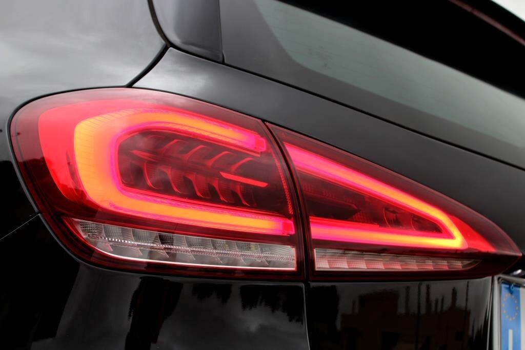 MERCEDES Classe A 180 d Aut. *FULL LED *Camera