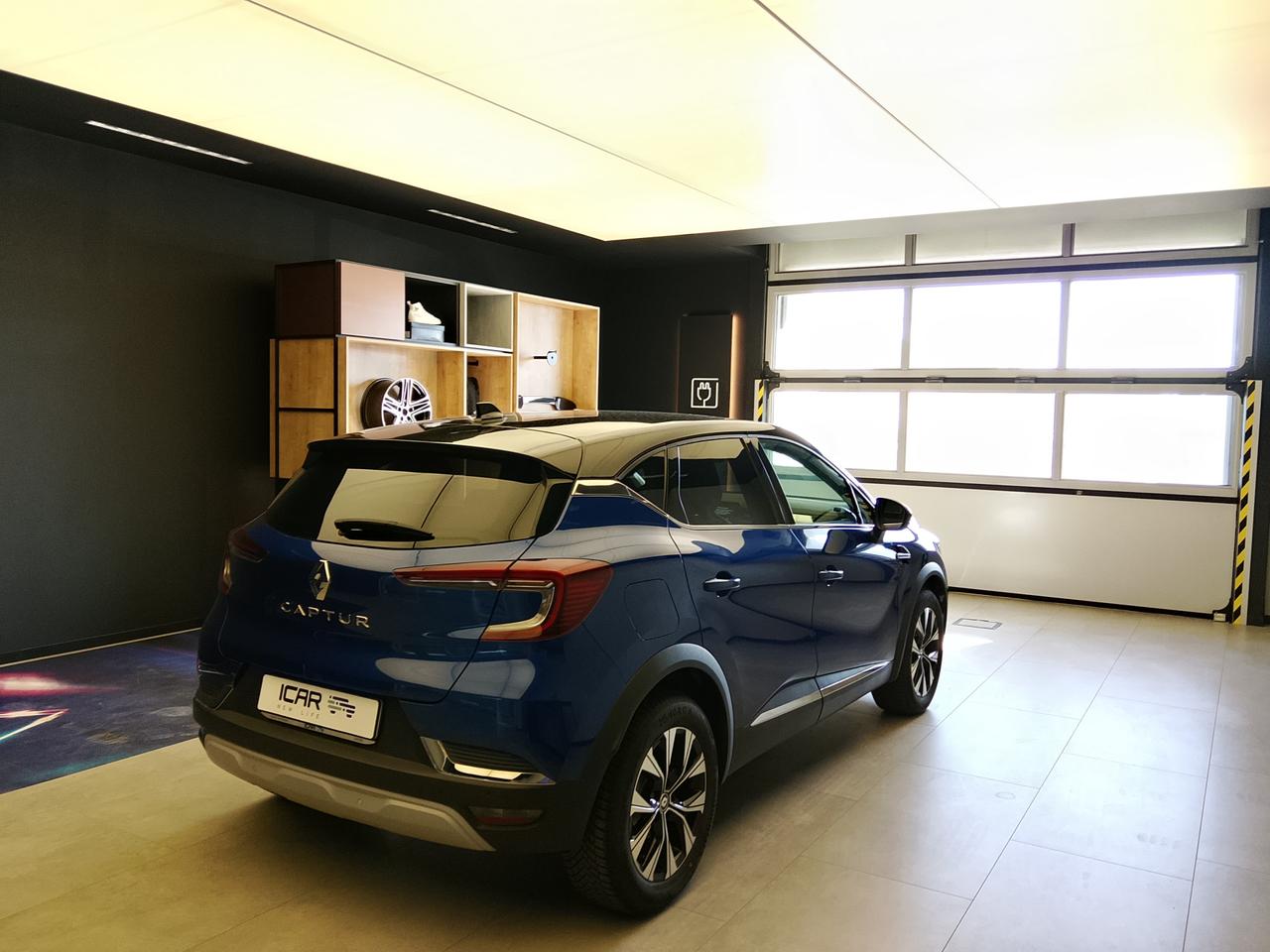 RENAULT Captur II 2024 - Captur 1.0 tce Techno 90cv