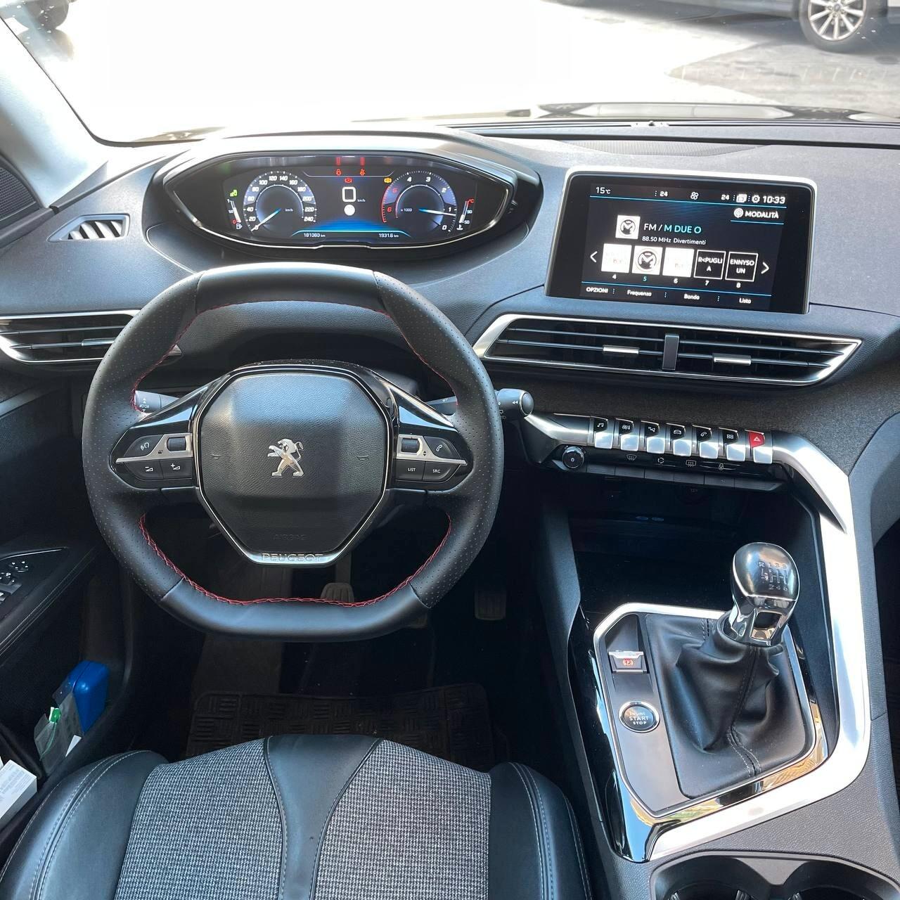 Peugeot 3008 1.5 diesel 130 cv GT Line