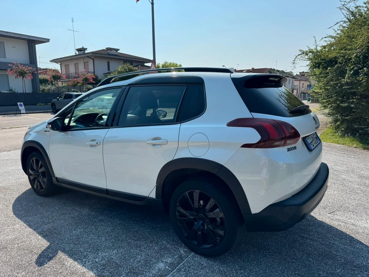 Peugeot 2008 PureTech Turbo 110 S&S GT Line