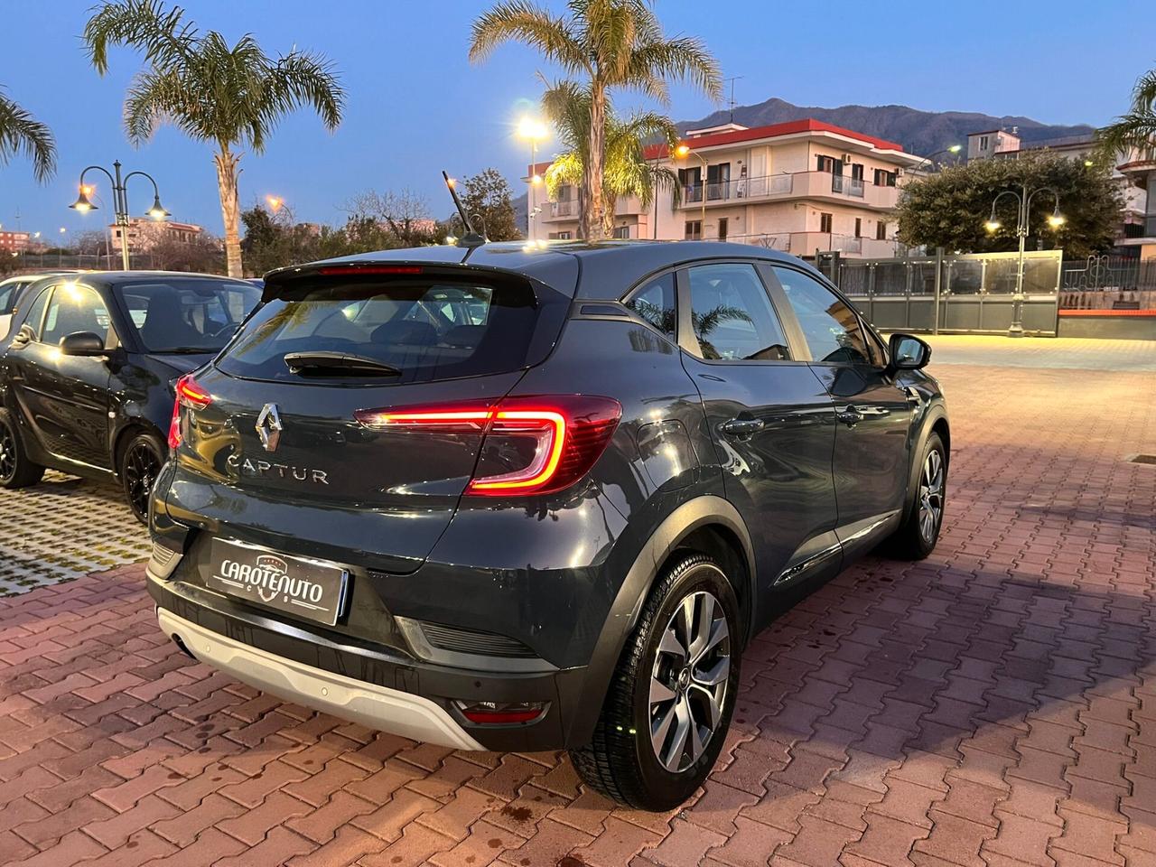 Renault Captur TCe 12V 100 CV GPL Intens