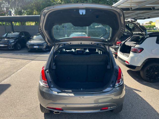LANCIA Ypsilon 1.0 FireFly 5 porte S&S Hybrid Platino