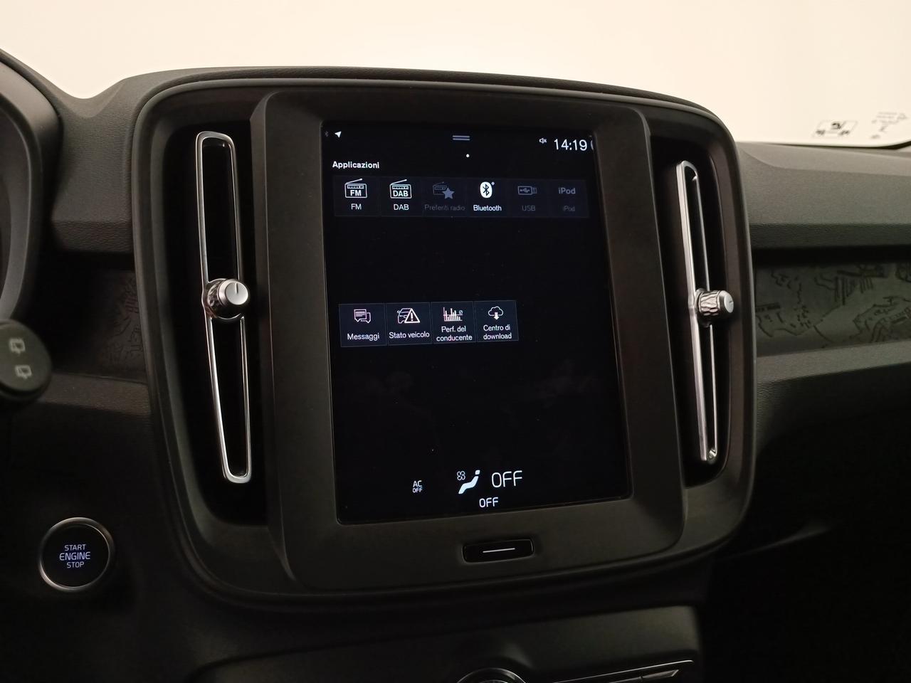 VOLVO XC40 N1 T2 Essential auto