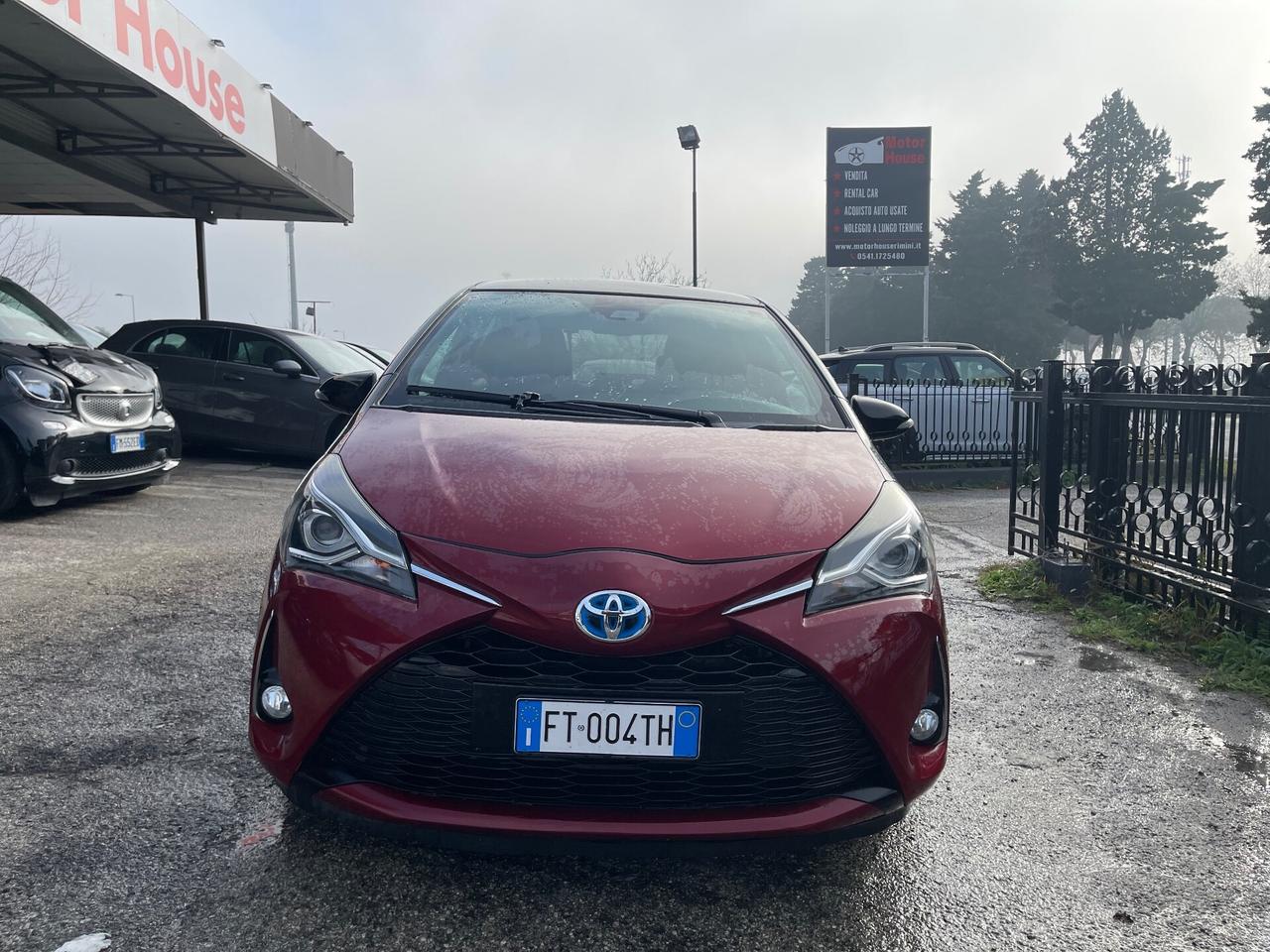 Toyota Yaris HYBRID AUTOMATICA