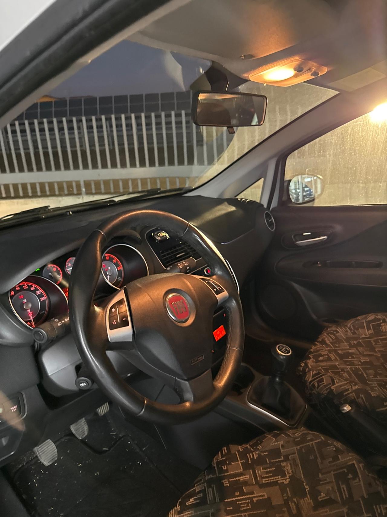 Fiat Punto 1.4 8V 5 porte Natural Power Lounge