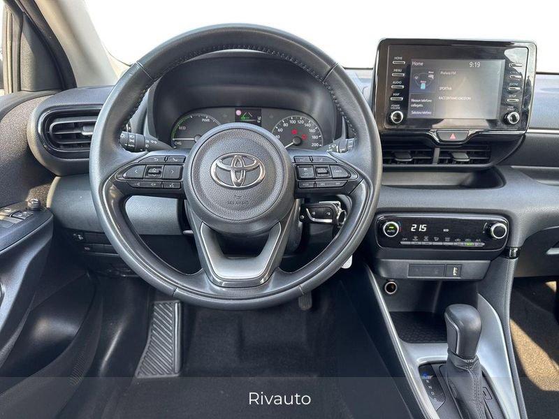 Toyota Yaris Hybrid Active MY22