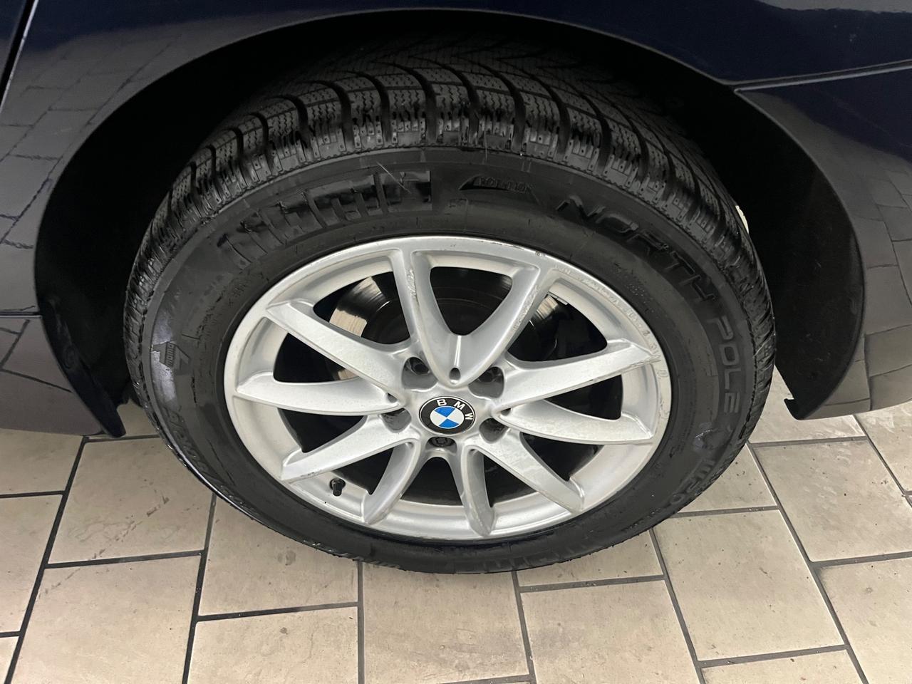 Bmw 2er Active Tourer 218d Luxury