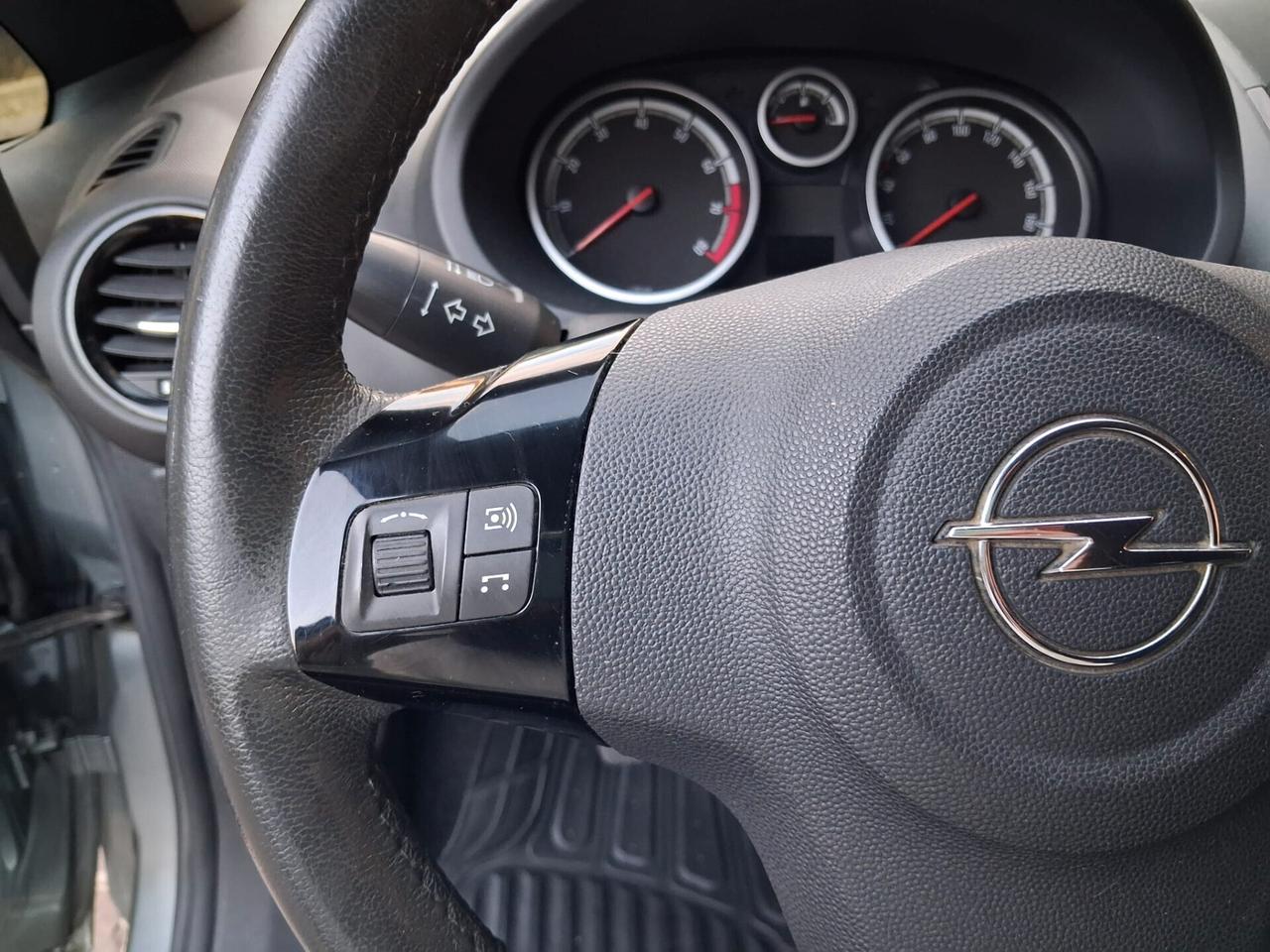 Opel Corsa 1.2 85CV 5 porte GPL-TECH Edition