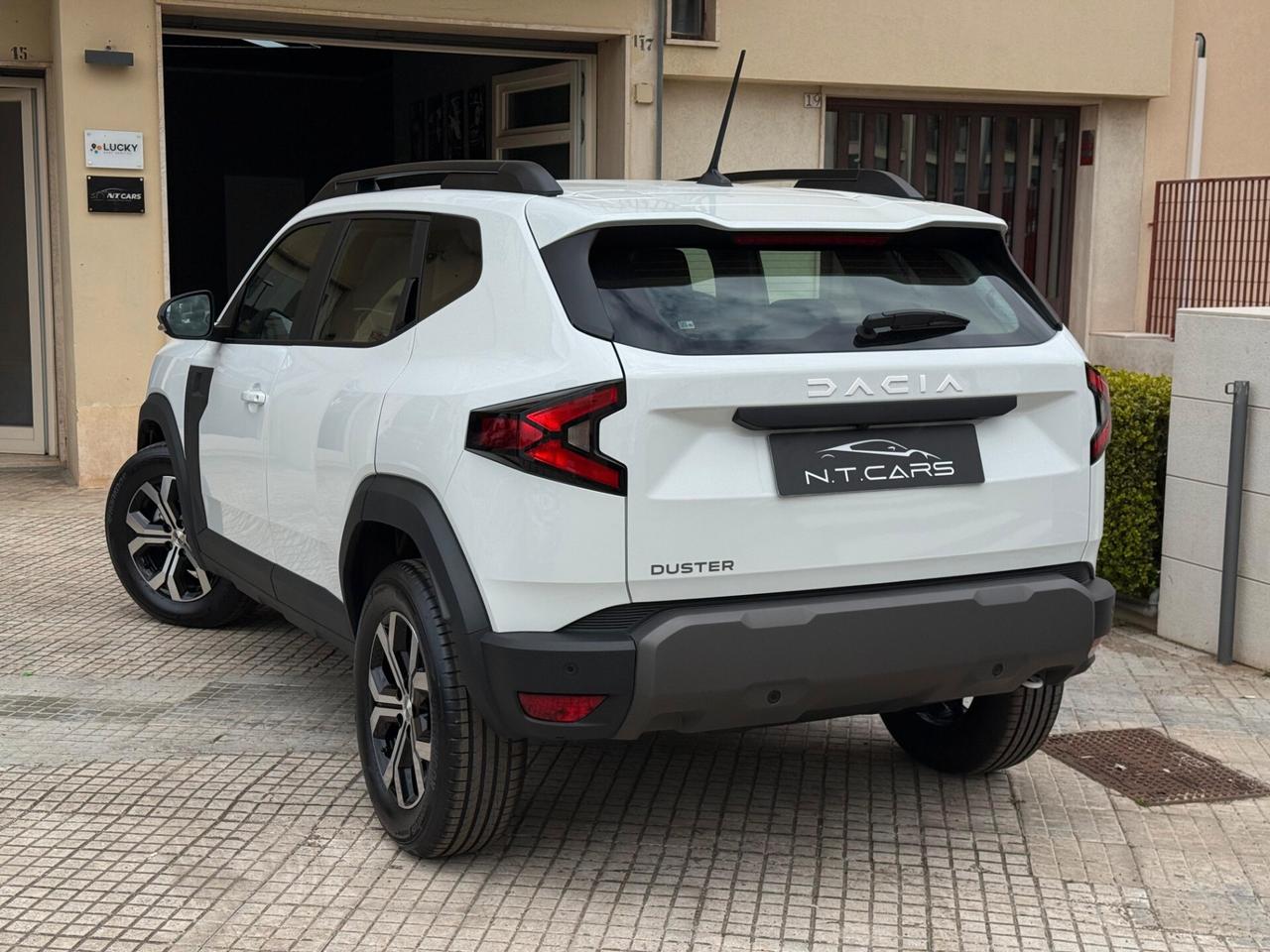 Dacia Duster Eco-G 100 CV Expression/Luci ambiente