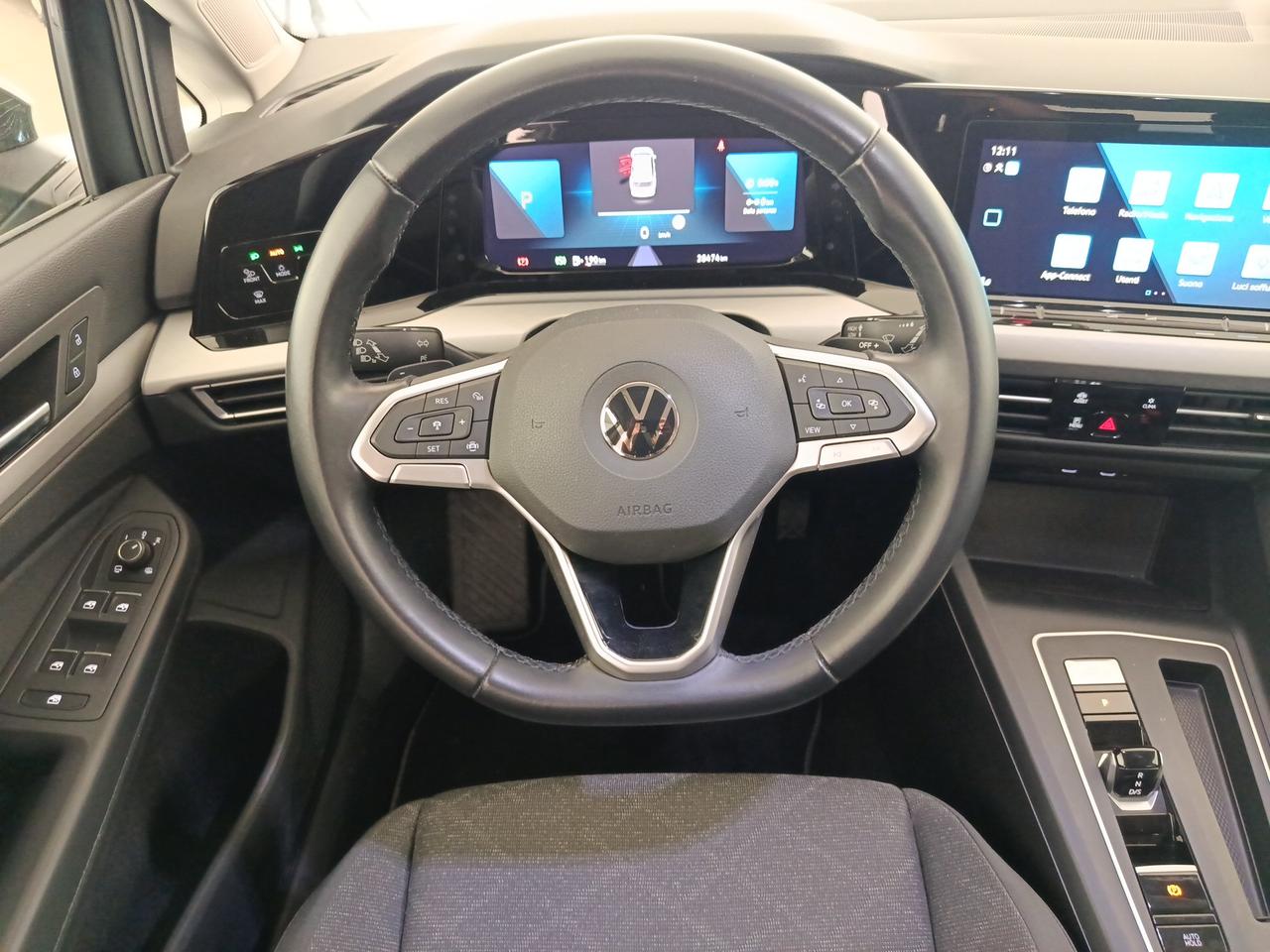 VOLKSWAGEN Golf 8ª serie - Golf Variant 1.0 eTSI EVO DSG Life