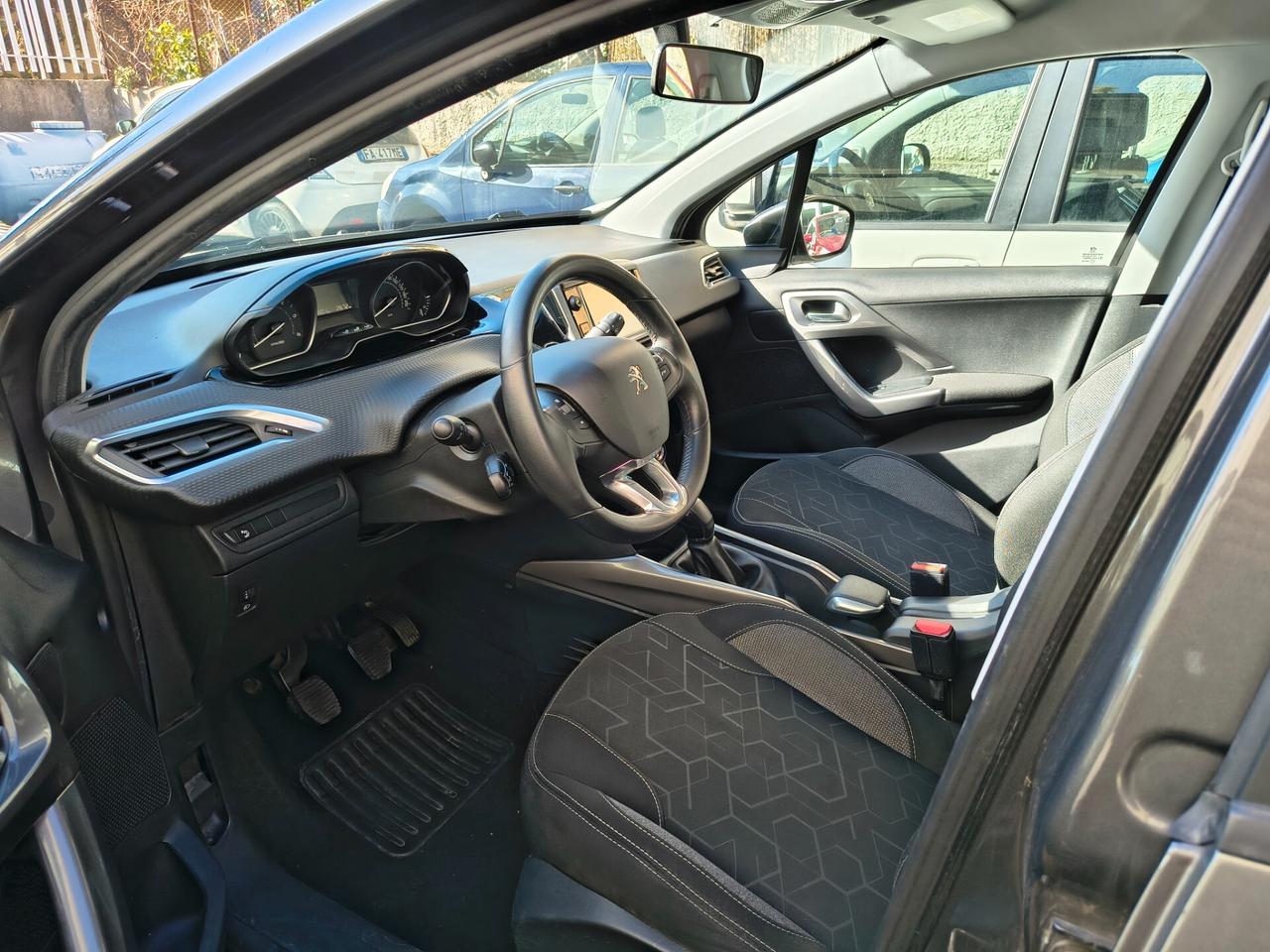 Peugeot 2008 BlueHDi 100 Black Matt 8V SENZA CATENINO