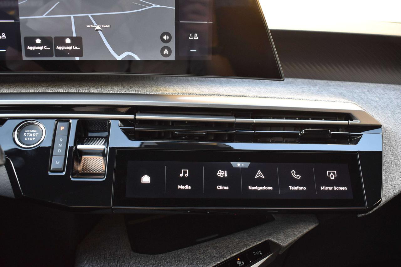 Peugeot 3008 1.2 Hybrid Allure 145cv ITALIANA - IVA ESPOSTA - UNICO PROPRIETARIO