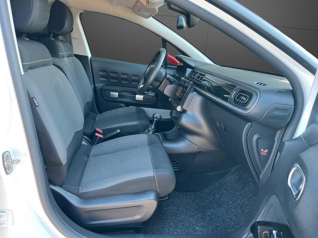 Citroen C3 1.2 puretech Shine s&s 110cv